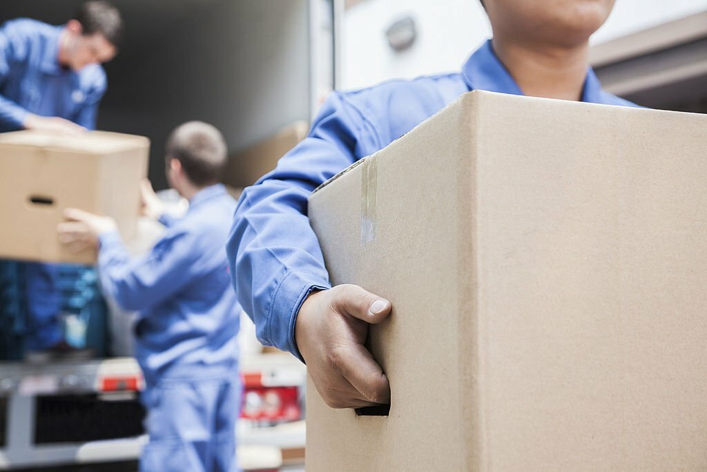 Best Movers and Packers in Dubai Hills