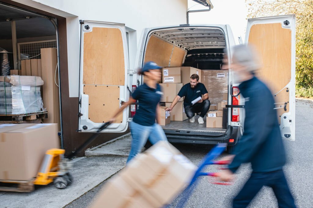 best moving and packing company in Al Garhoud UAE