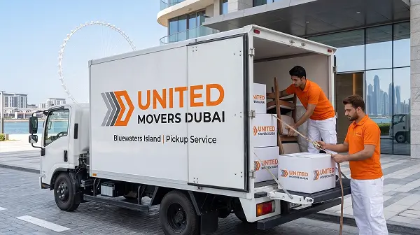 Movers Pickup Truck in Bluewater Islands