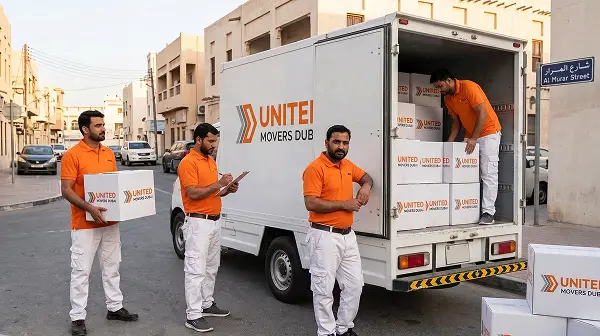 Movers Pickup Truck in Al Murar